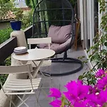 2 Pièces Vue à Pied *