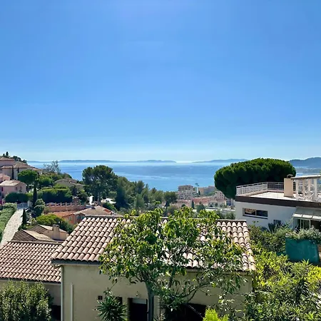 2 Pieces Vue A Pied Villa Le Lavandou