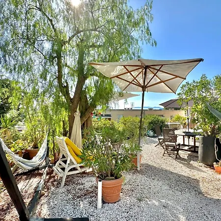 2 Pieces Vue A Pied Le Lavandou