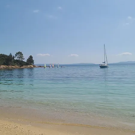 2 Pieces Vue A Pied Le Lavandou