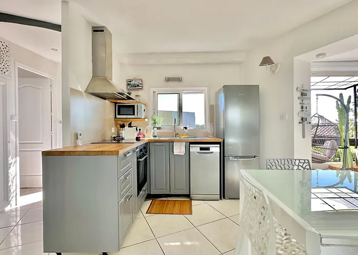 Villa 2 Pieces Vue A Pied