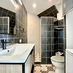 Villa 2 Pieces Vue A Pied Le Lavandou