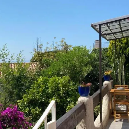 2 Pieces Vue A Pied וילה *