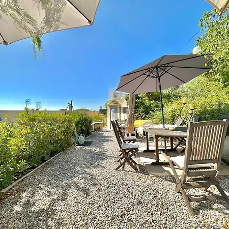 Villa 2 Pieces Vue A Pied Le Lavandou