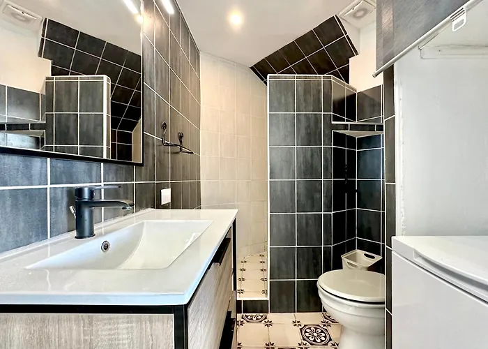 Villa 2 Pieces Vue A Pied Le Lavandou